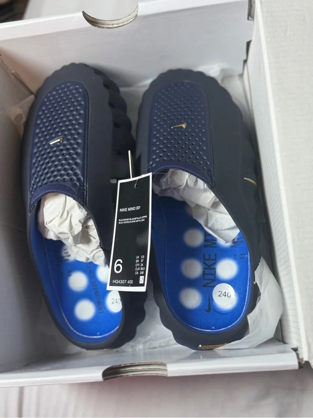 Nike Men's Navy and Blue Slide Sandals with Gold Swoosh